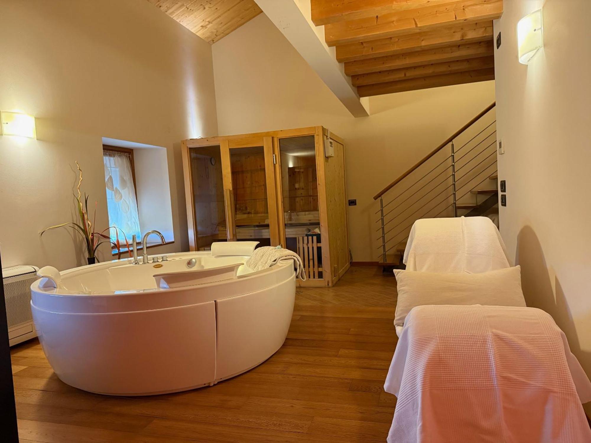 Marco Polo Hotel Vittorio Veneto Ngoại thất bức ảnh