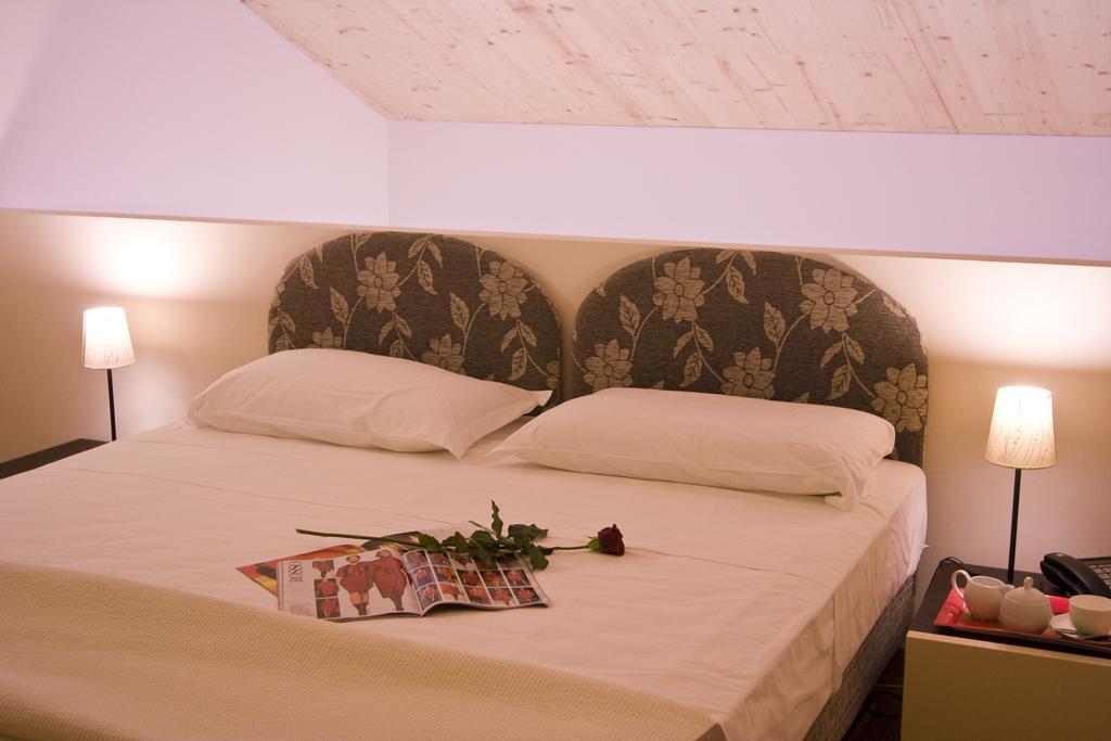 Marco Polo Hotel Vittorio Veneto Ngoại thất bức ảnh