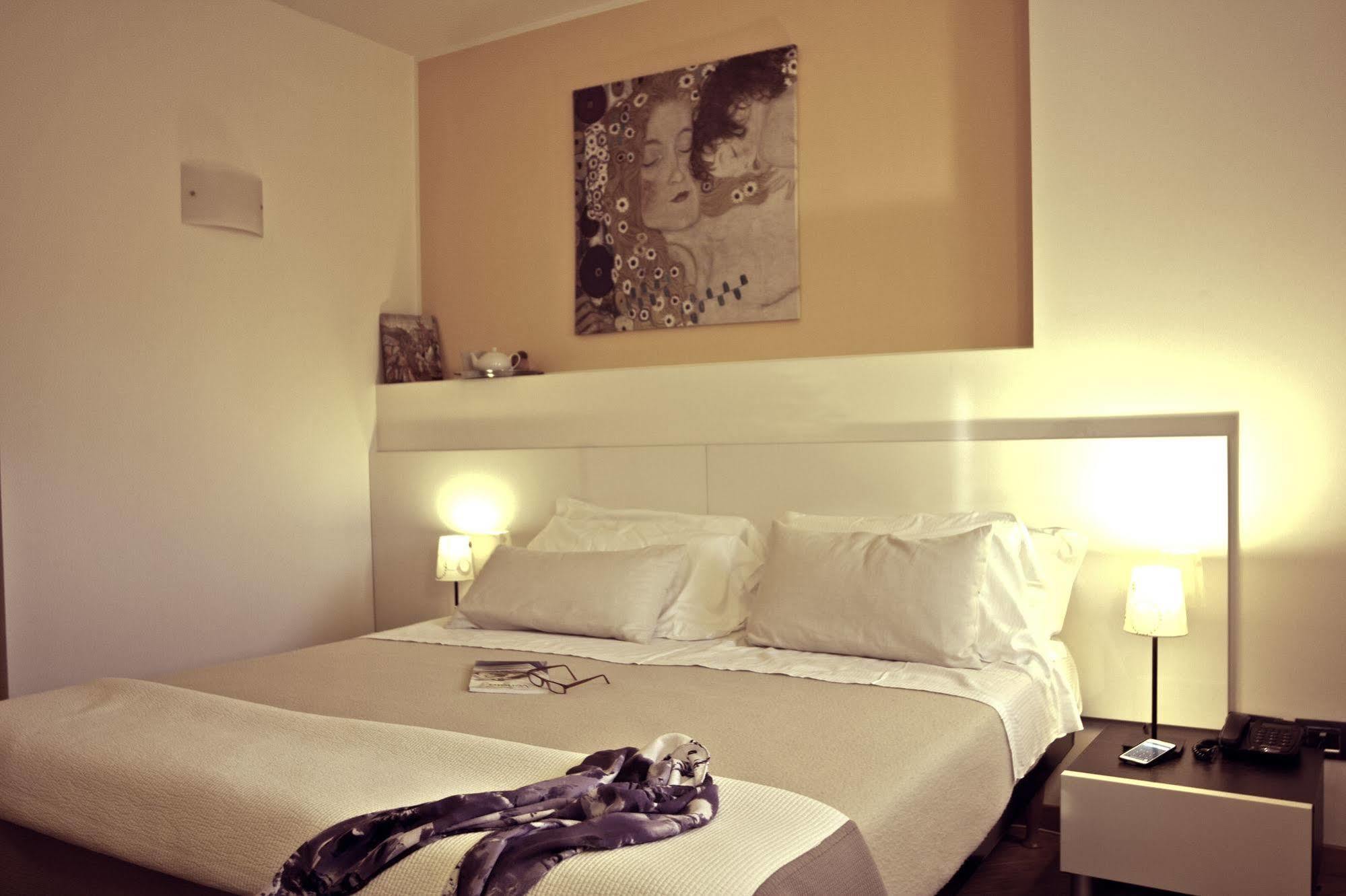 Marco Polo Hotel Vittorio Veneto Ngoại thất bức ảnh